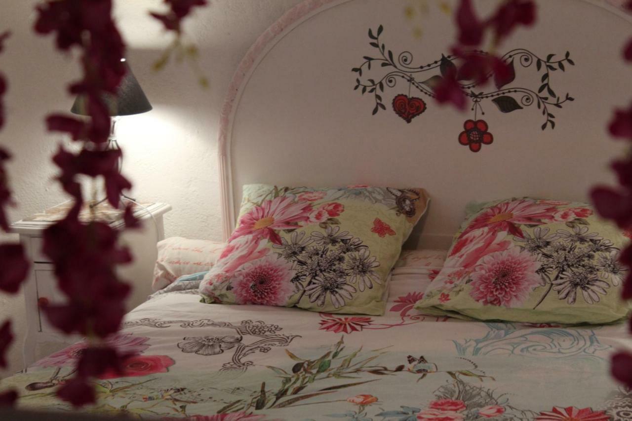 Bed and Breakfast Fenetre Sur Loire Iguerande Exterior foto